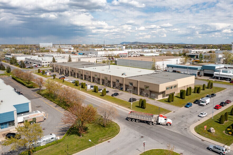 More Photos Of 2130-2154 Rue de la Province, Longueuil Warehouse For Sale