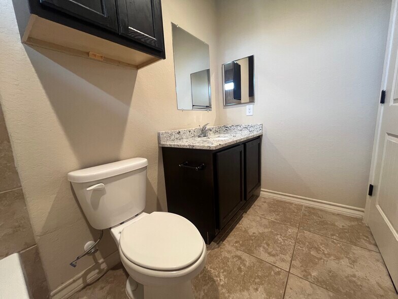 More Photos Of 6306 Luglio Ln, San Antonio Apartments For Sale