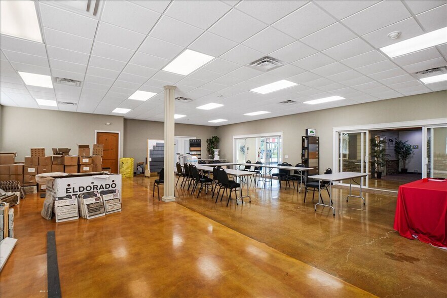 More Photos Of 9669 State Route 161, Fairview Heights Warehouse For Sale