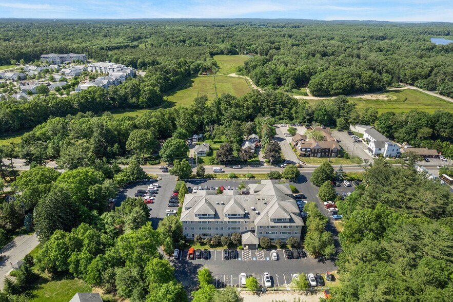 More Photos Of 95 Tremont St, Duxbury Medical For Sale