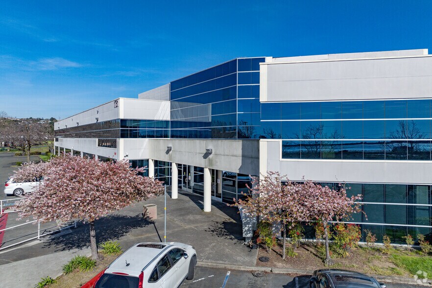 More Photos Of 1761 Broadway St, Vallejo Medical For Lease