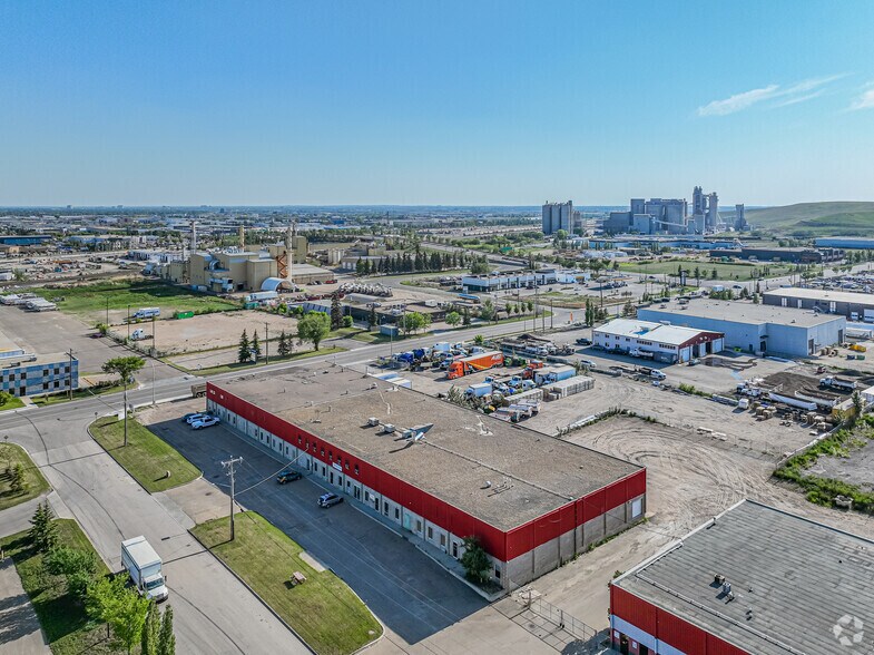 More Photos Of 12804 153rd St NW, Edmonton Warehouse For Lease