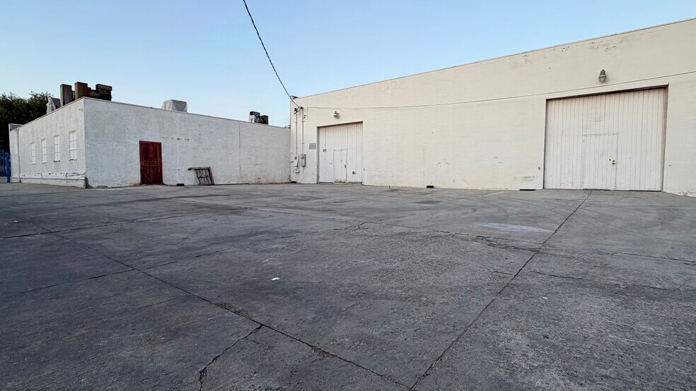 More Photos Of 9604 Valley Blvd, Rosemead Industrial For Sale
