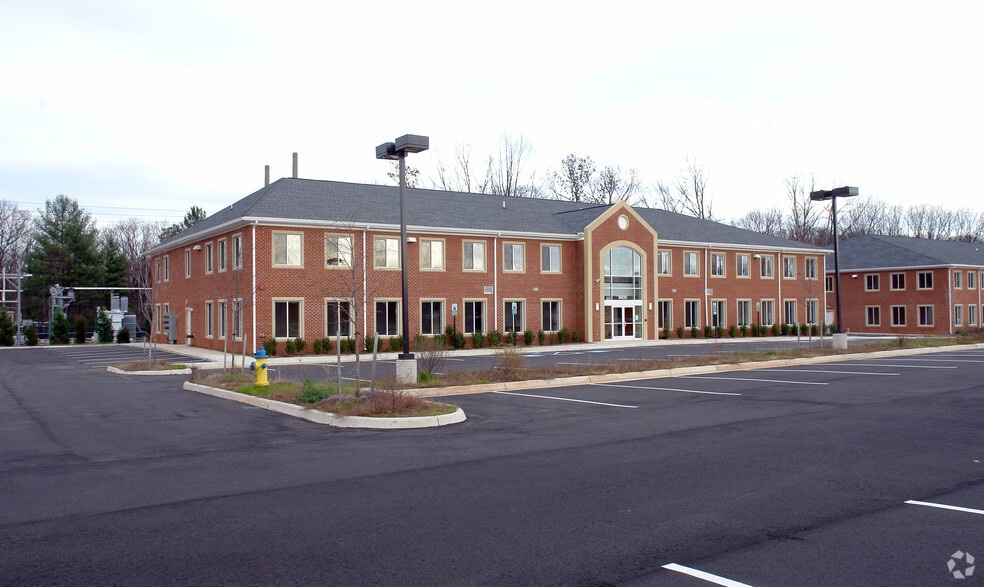 More Photos Of 9420 Forestwood Ln, Manassas Medical For Sale