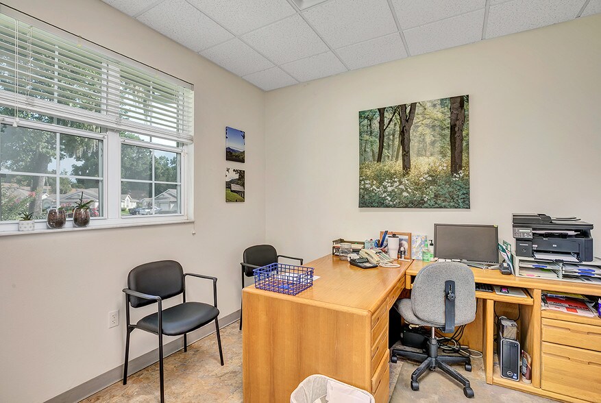 More Photos Of 2300 SE 17th St, Ocala Medical For Lease