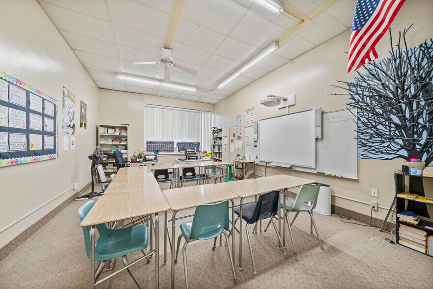 More Photos Of 215 Hill St, Boonton Schools For Lease