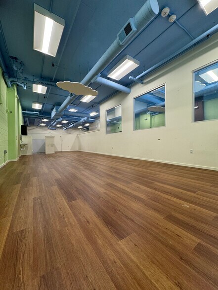 More Photos Of 49 Page St, San Francisco Daycare Center For Lease