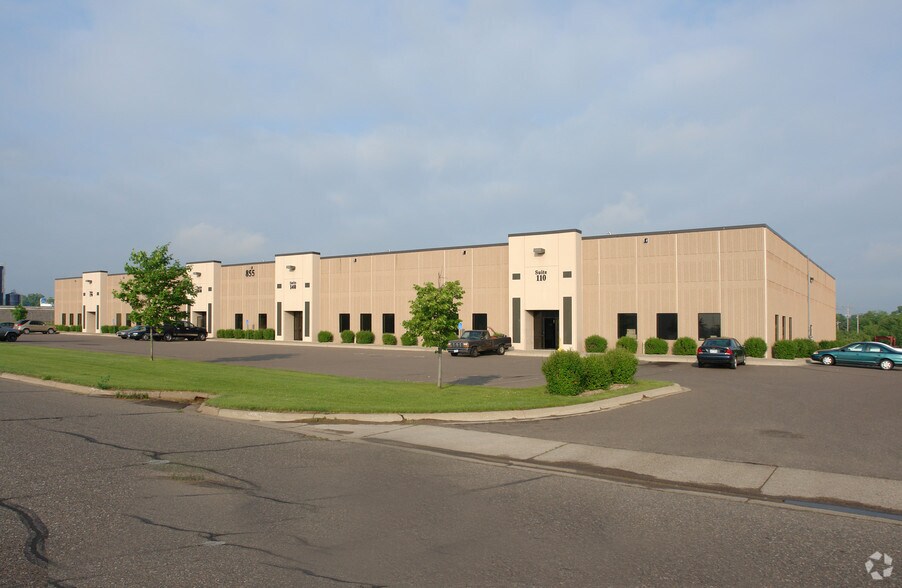 More Photos Of 855 Cleveland St S, Cambridge Light Manufacturing For Lease