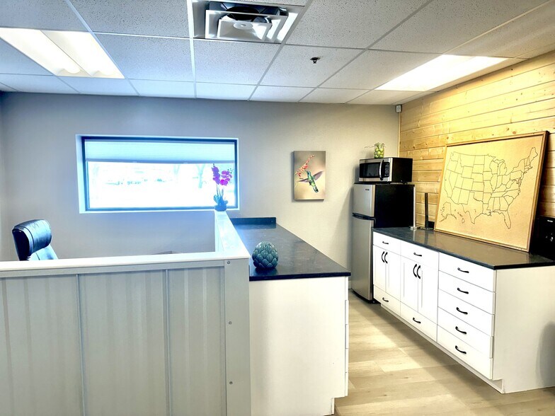 More Photos Of 1450 Valley St, Colorado Springs Warehouse For Lease