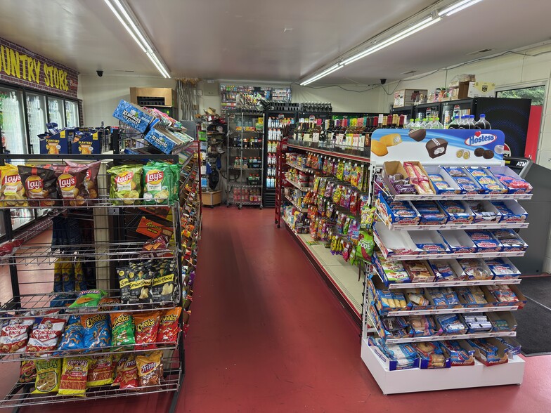 More Photos Of 98 Jones Rd, Springville Service Station For Sale