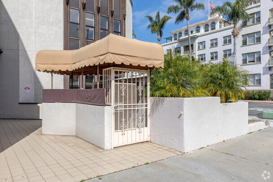 More Photos Of 2250 4th Ave, San Diego Office For Sale