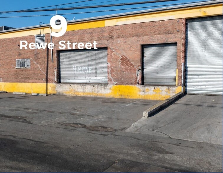 More Photos Of 9 Rewe St, Brooklyn Warehouse For Lease