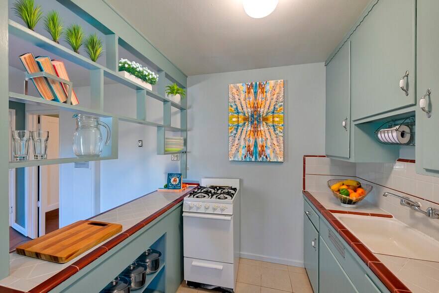 More Photos Of 110 Ruth Ct, Sacramento Apartments For Sale