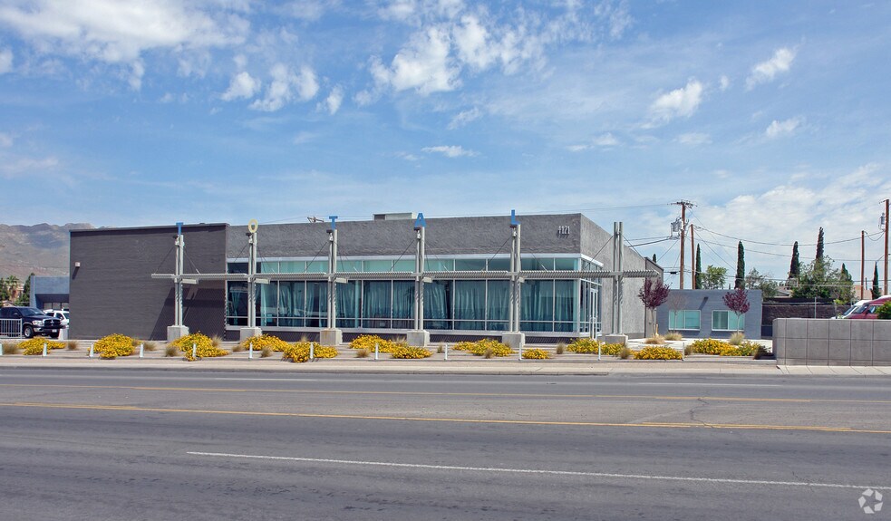 More Photos Of 4121 Montana Ave, El Paso Medical For Lease