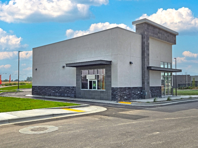 More Photos Of 1522 E Deer Flat Rd, Kuna Restaurant For Lease