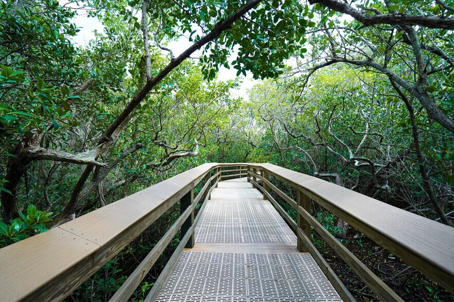 More Photos Of 4318 Marina View Way, Cortez Specialty For Sale