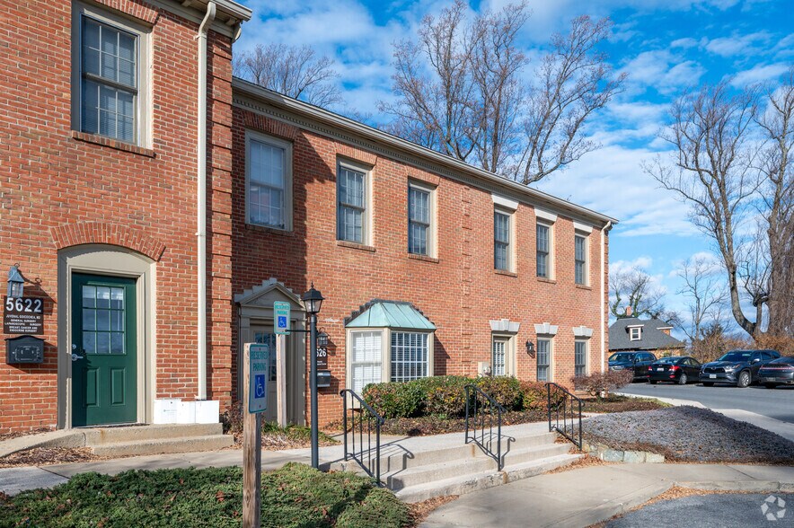 More Photos Of 5602-5654 Shields Dr, Bethesda Medical For Lease