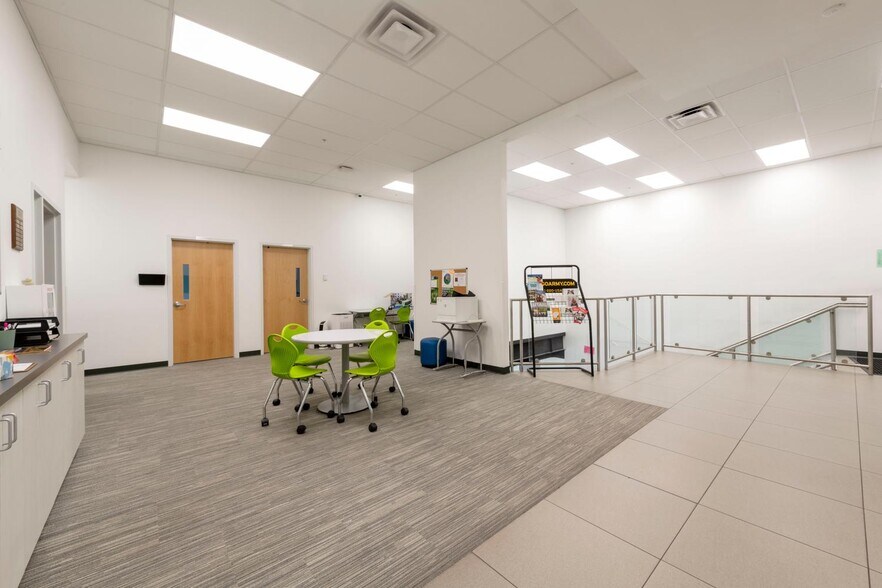 More Photos Of 2121 N 550 W, Provo Office For Sale