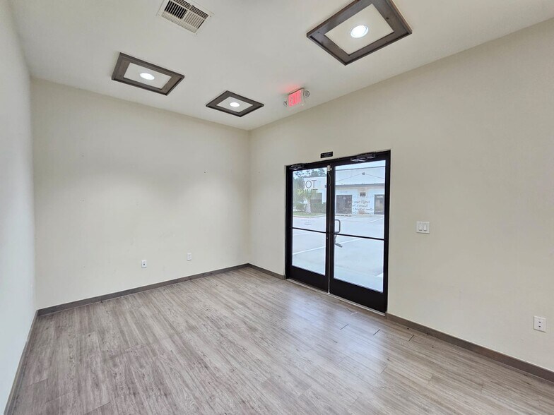More Photos Of 4714 FM 1488 Rd, The Woodlands Medical For Sale