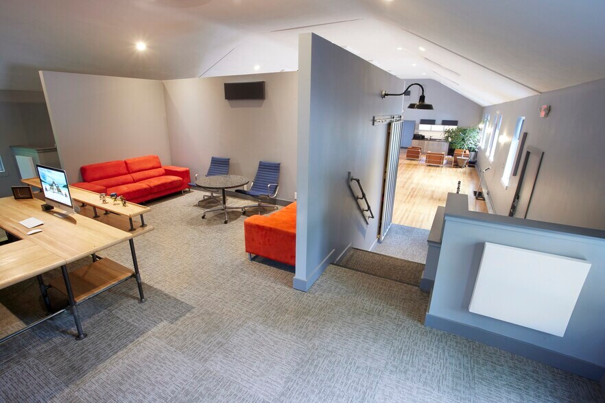 More Photos Of 301 Dorchester Ave, Cincinnati Office For Sale