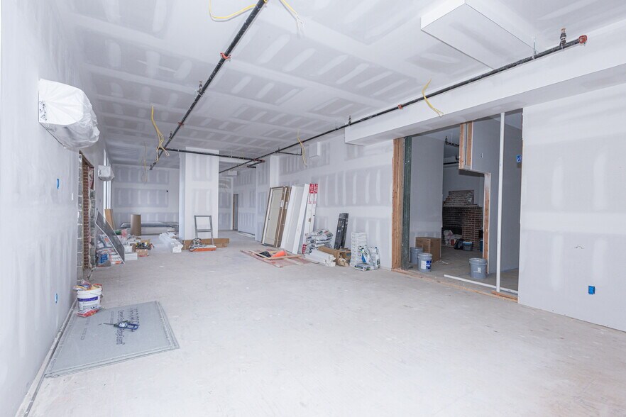 More Photos Of 22 N King St, Gloucester City Storefront Retail Residential For Lease