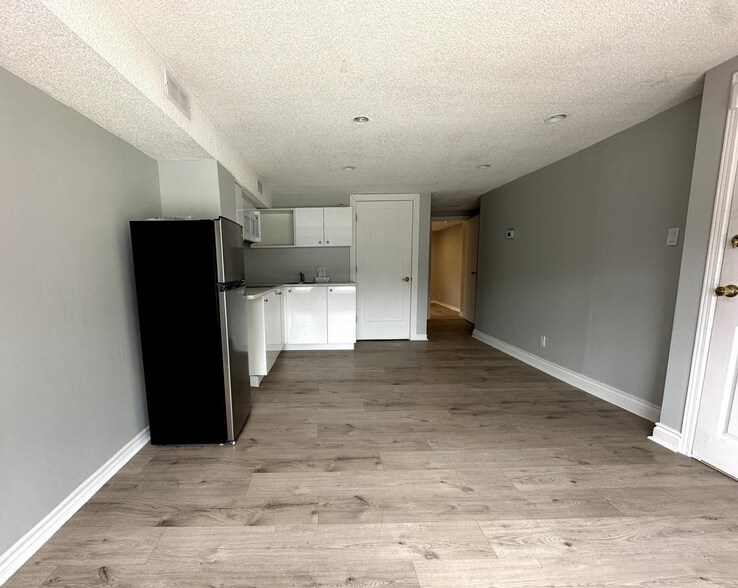 More Photos Of , Markham General Retail For Sale