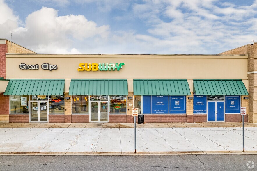 More Photos Of 900 Norland Ave, Chambersburg Unknown For Lease