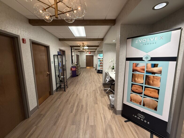 More Photos Of 4310 Roswell Rd NE, Atlanta Medical For Lease