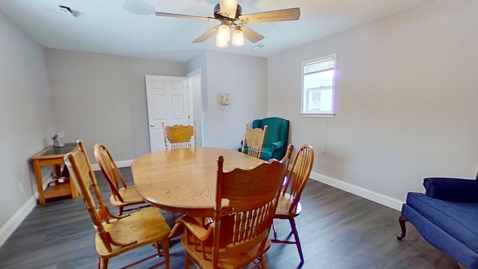 More Photos Of 616 S Sturgeon St, Montgomery City Office Residential For Sale