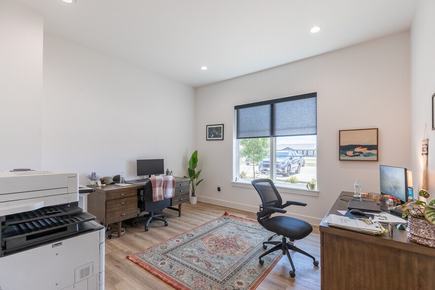 More Photos Of 1804 Denali Dr, Abilene Office For Sale