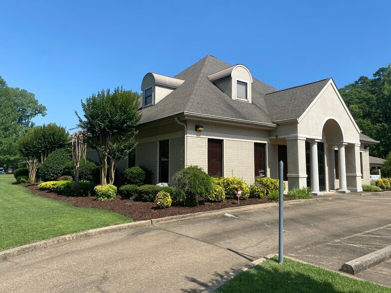 More Photos Of 2906 Cypress Rd, Arkadelphia Office For Sale