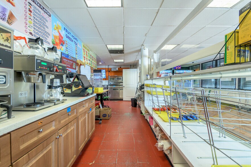 More Photos Of 853 E Manchester Ave, Los Angeles Restaurant For Sale