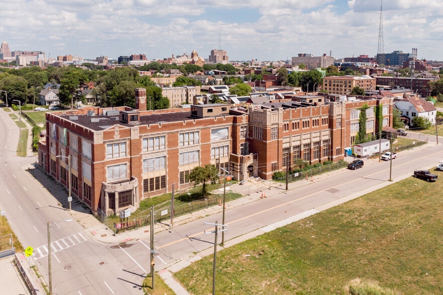 More Photos Of 950 Selden St, Detroit Schools For Lease