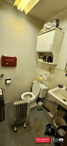 More Photos Of 12901 Avenue J, Lubbock Warehouse For Sale