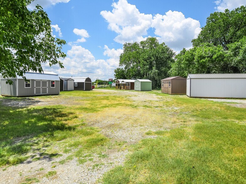 More Photos Of 4861 E Highway 199, Springtown Specialty For Sale