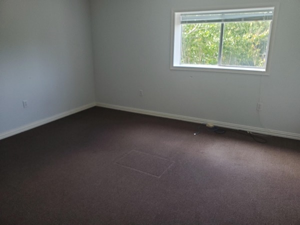 More Photos Of 18610 Tomato St, Spring Showroom For Lease