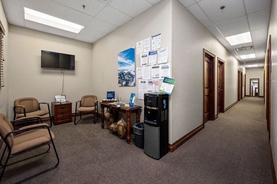 More Photos Of 2474 Patterson Rd, Grand Junction Office For Sale