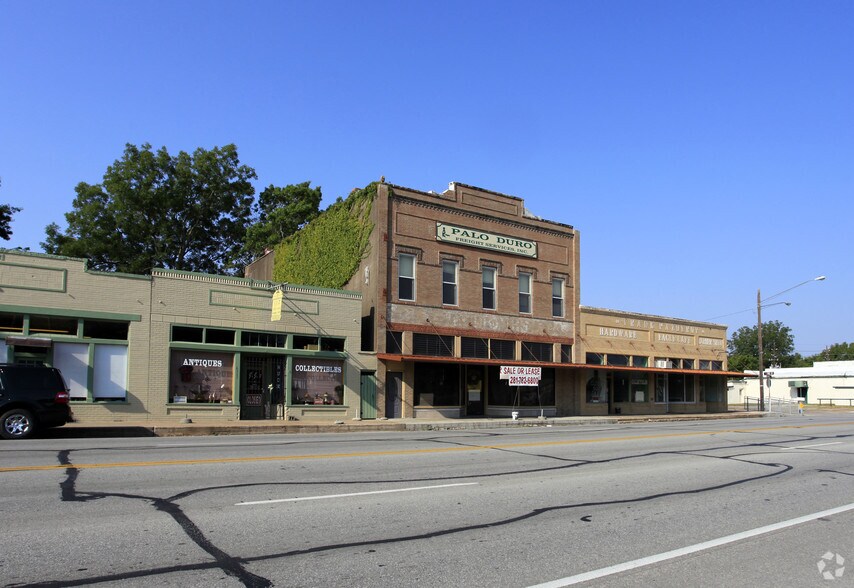 Primary Photo Of 6321 Commerce St, Wallis Storefront Retail Office For Lease