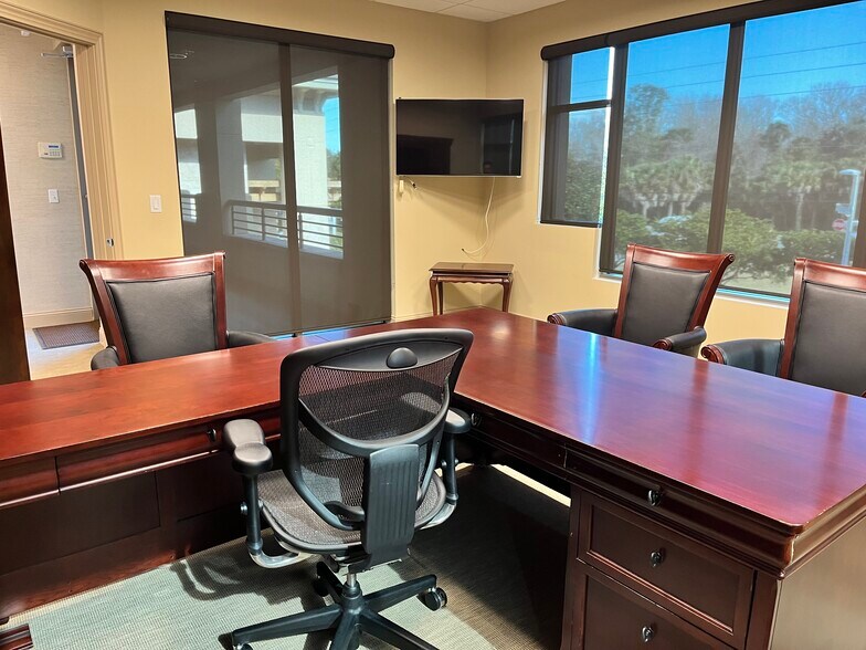 More Photos Of 1102 A1A N, Ponte Vedra Beach Office Residential For Lease