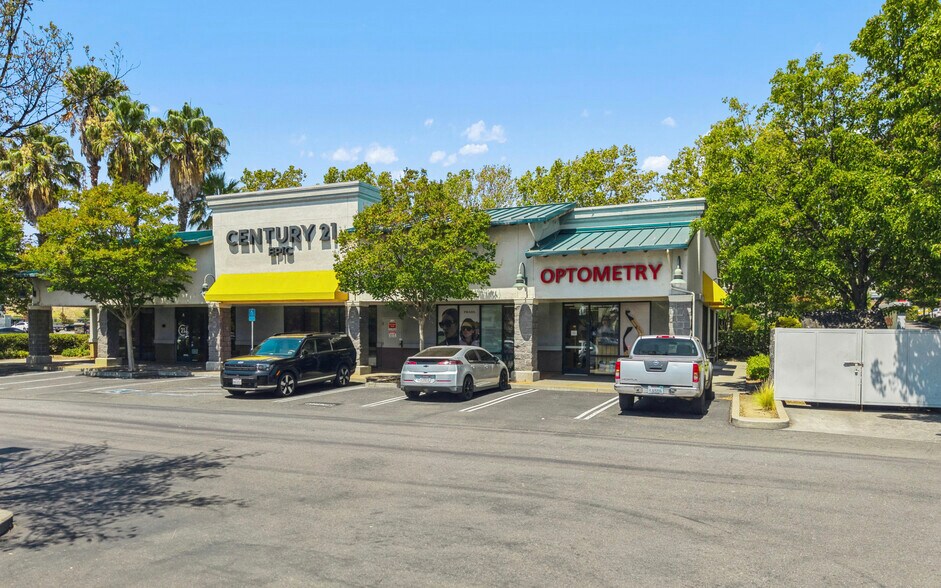 More Photos Of 3330-3336 N Texas St, Fairfield Unknown For Lease