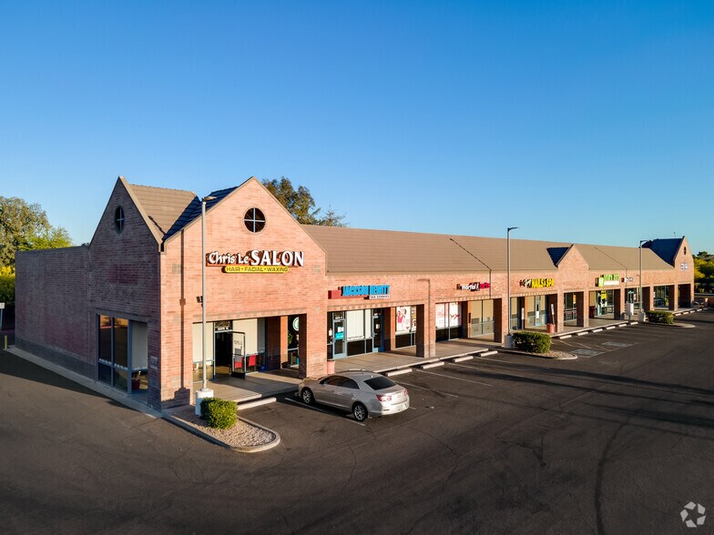 Primary Photo Of 4731 E Greenway Rd, Phoenix Storefront For Lease