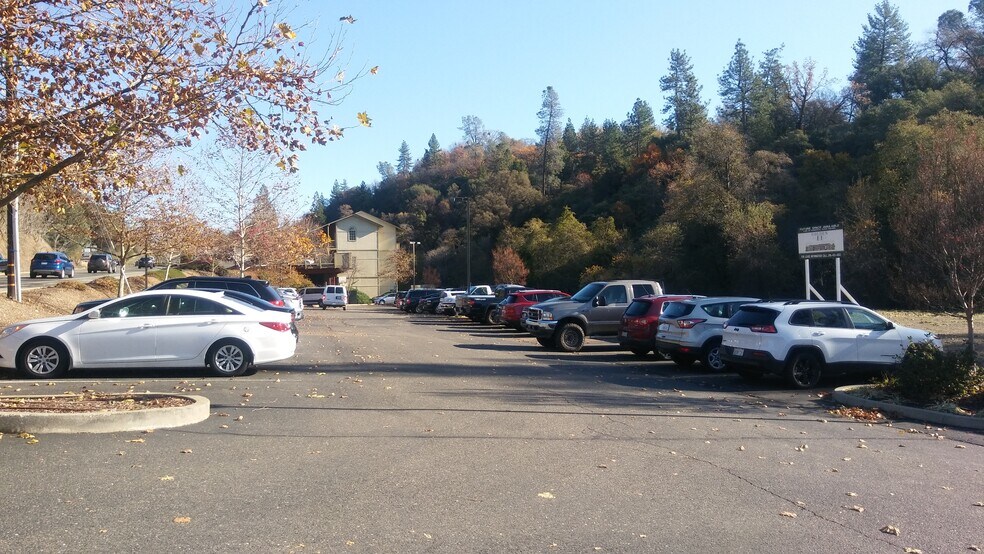 More Photos Of 670 Placerville Dr, Placerville Medical For Lease