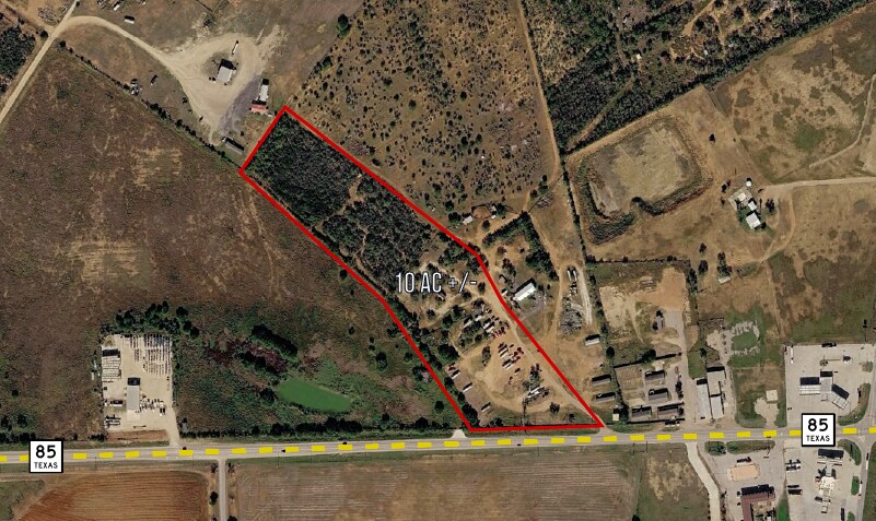 Primary Photo Of 1160 Highway 85, Dilley Land For Sale