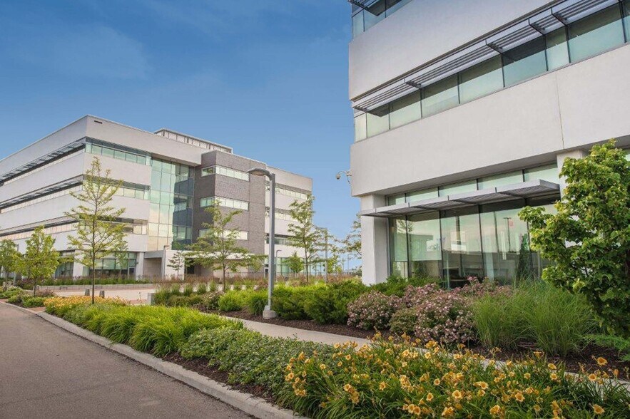 Primary Photo Of 2240 University Ave E, Waterloo Office For Lease