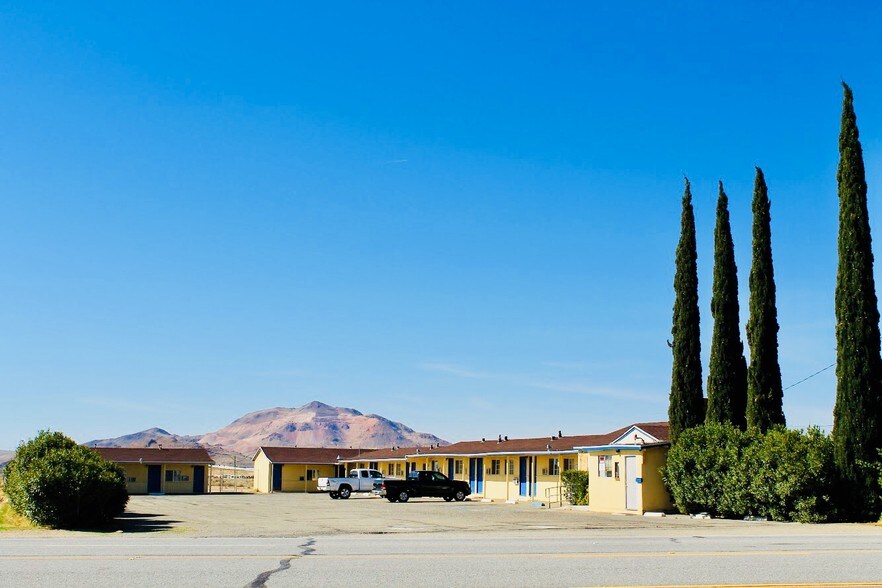 More Photos Of 2128 State Highway 58 Business Route E, Mojave Hotel For Sale