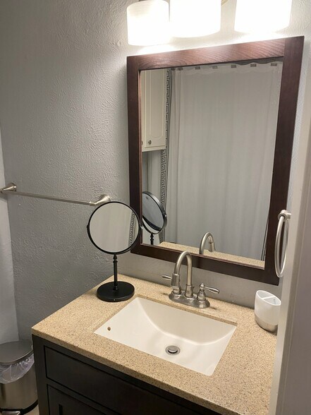 More Photos Of 4004 Gilbert Ave, Dallas Apartments For Sale