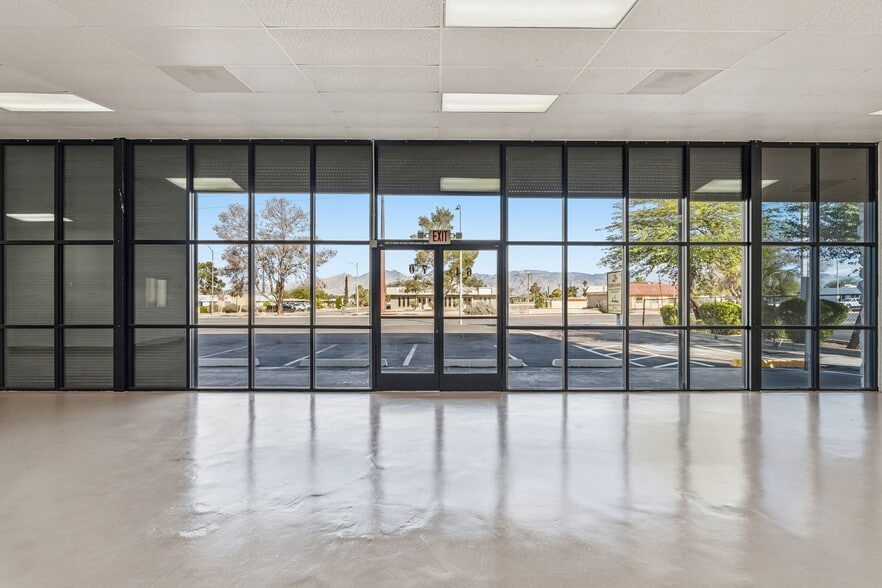 More Photos Of 6470 E 22nd St, Tucson Freestanding For Lease