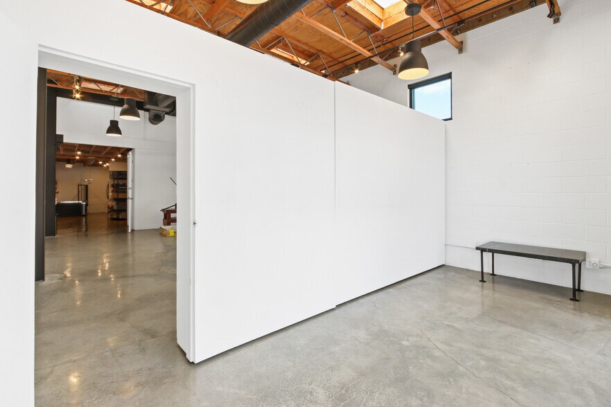 More Photos Of 1638 Colorado Blvd, Los Angeles Loft Creative Space For Sale
