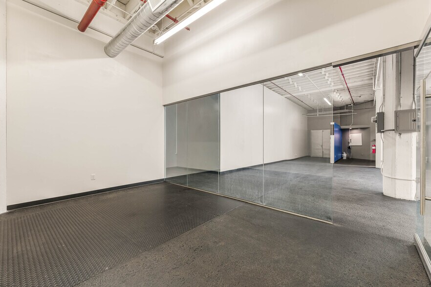 More Photos Of 932 Wilson St, Los Angeles Loft Creative Space For Lease