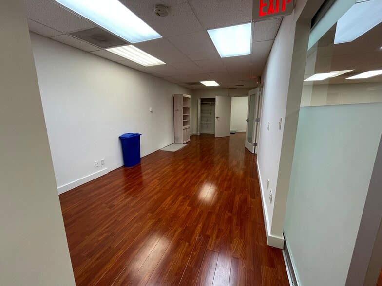 More Photos Of 401 E Jefferson St, Rockville Medical For Lease